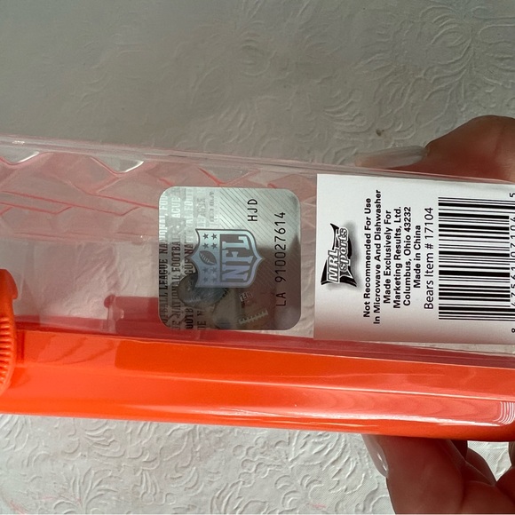 Tupperware NFL Chicago Bears pizzia slice Tupperware - Picture 3 of 5